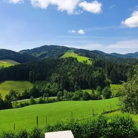 Ruhige Auszeit Im Gruenen Appartement *